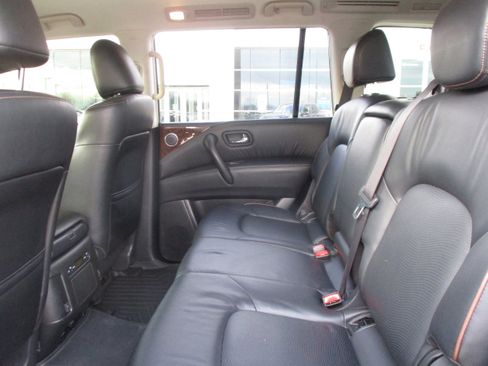 Used 2020 Nissan Armada SL w/ Premium Package image 38