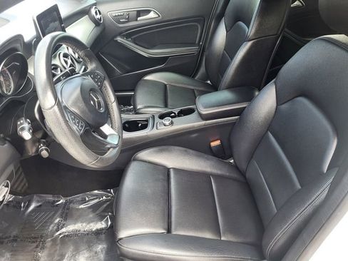 Used 2017 Mercedes-Benz GLA 250 image 19