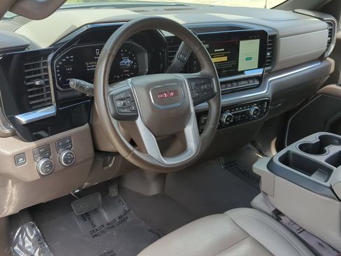 Certified 2026 GMC Sierra 1500 SLT AWD/4WD image 10