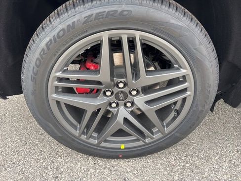 New 2026 Ford Explorer ST-Line w/ ST-Line Street Pack image 20