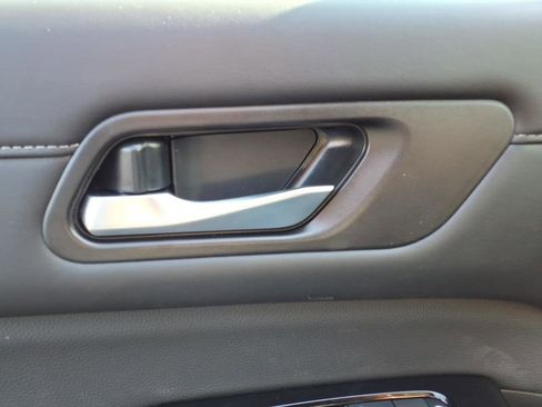 New 2026 Nissan Pathfinder SL image 16