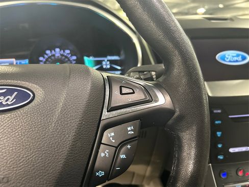 Used 2018 Ford Edge Titanium w/ Equipment Group 301A image 14