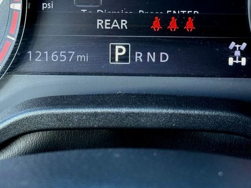 Used 2021 Nissan Titan PRO-4X w/ Pro-4x Convenience Package image 27