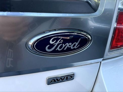 Used 2019 Ford Flex Limited AWD/4WD image 10