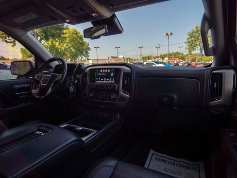 Used 2018 GMC Sierra 1500 Denali w/ Denali Ultimate Package AWD/4WD image 13