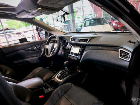 Used 2015 Nissan Rogue SL w/ SL Premium Package AWD/4WD image 25