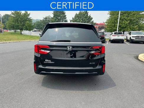 Used 2025 Honda Odyssey Elite image 6
