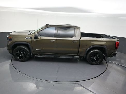 Used 2023 GMC Sierra 1500 Elevation RWD image 18