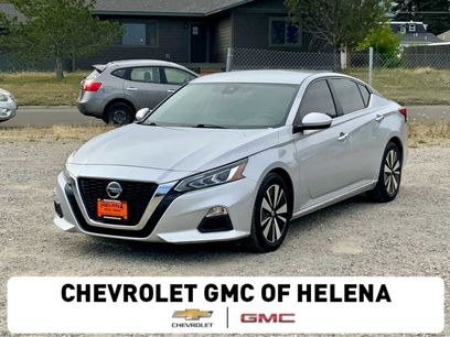 Used 2022 Nissan Altima 2.5 SV