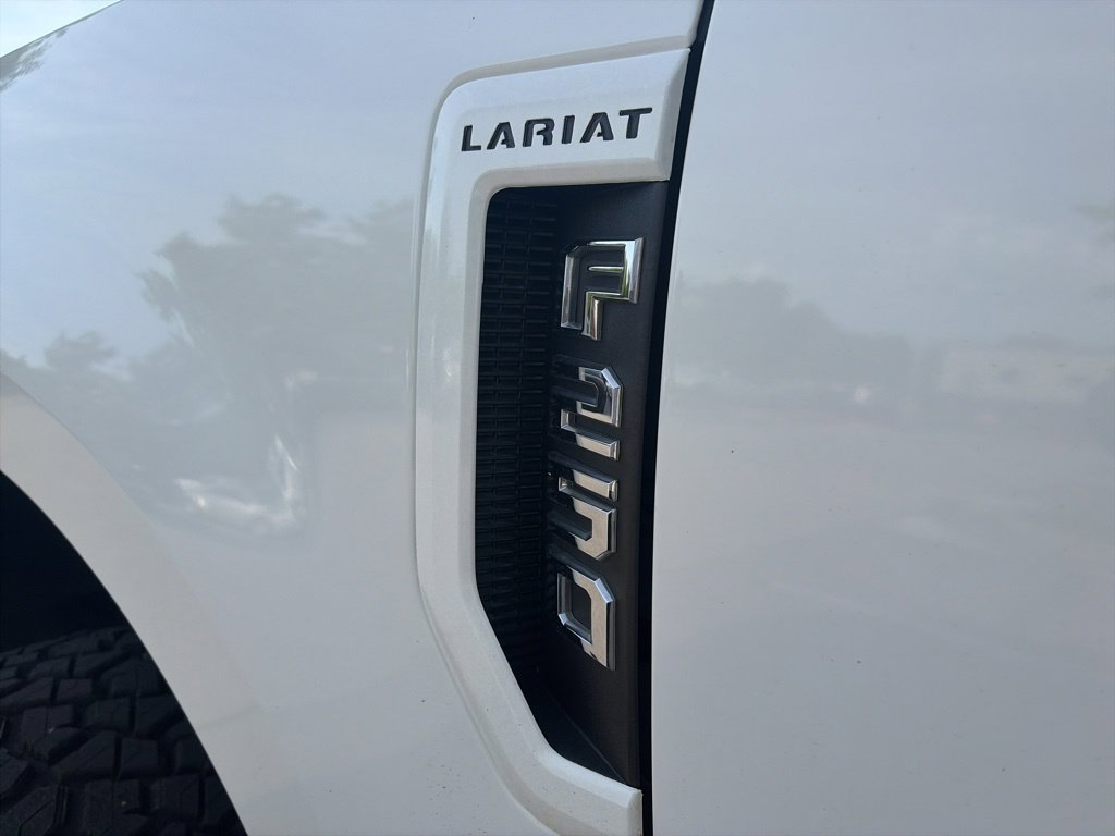 Used 2020 Ford F250 Lariat w/ Lariat Ultimate Package AWD/4WD image 34