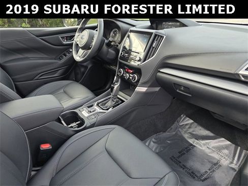 Used 2019 Subaru Forester Limited w/ Popular Package #3 image 9