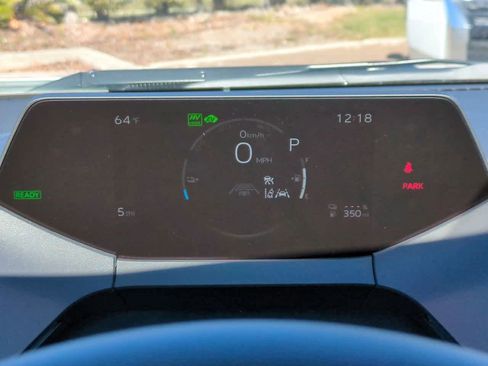 New 2026 Toyota Prius Plug-In Hybrid FWD image 26