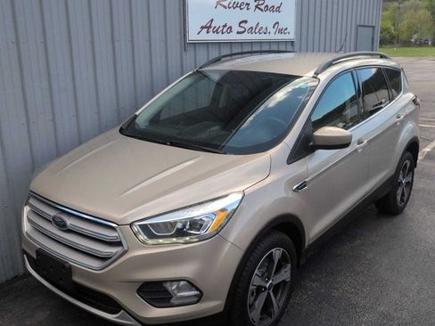 Used 2018 Ford Escape SEL AWD/4WD image 13