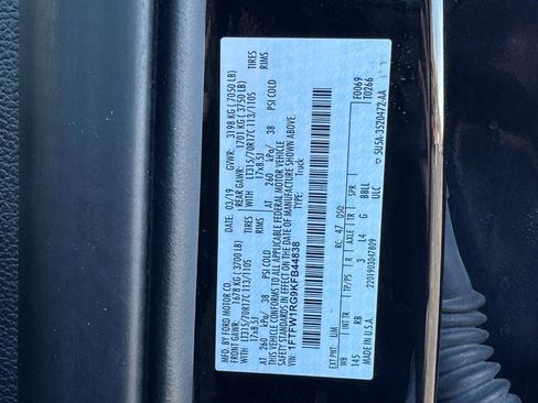 Used 2019 Ford F150 Raptor w/ Equipment Group 802A Luxury image 29