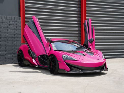 Used 2019 McLaren 600LT RWD image 3