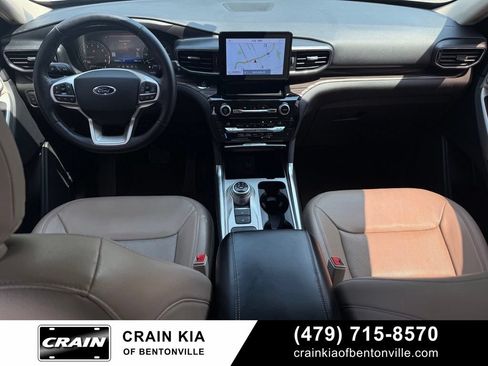 Used 2021 Ford Explorer Limited w/ Equipment Group 301A RWD image 28