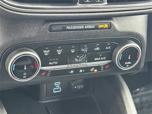 Used 2023 Ford Escape Active image 14