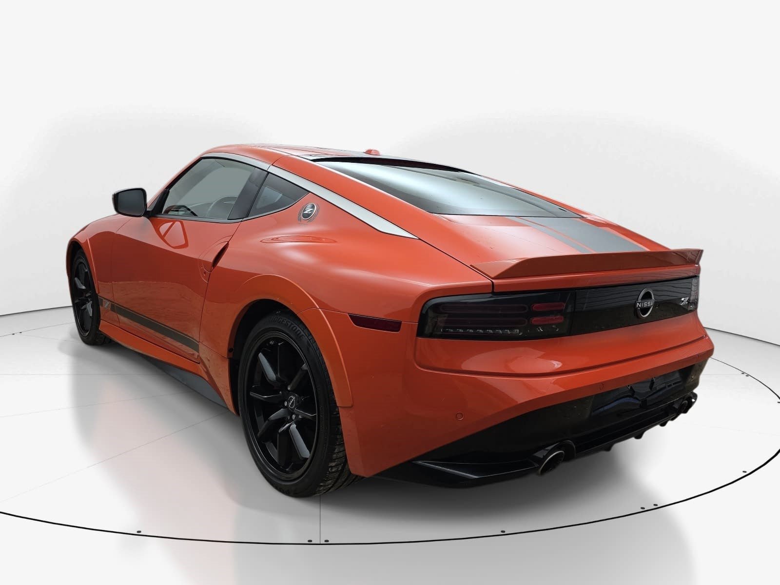 Used 2024 Nissan Z Performance w/ Heritage Edition RWD image 6