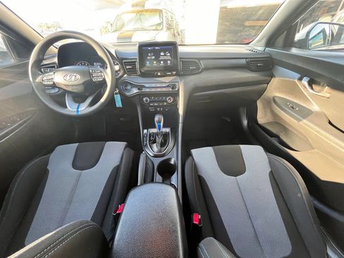 Used 2019 Hyundai Veloster 2.0 FWD image 12