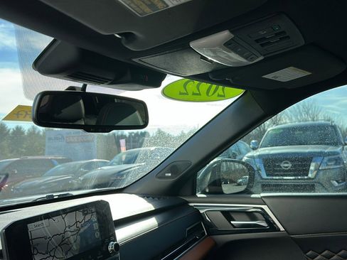 Used 2022 Mitsubishi Outlander SEL image 24