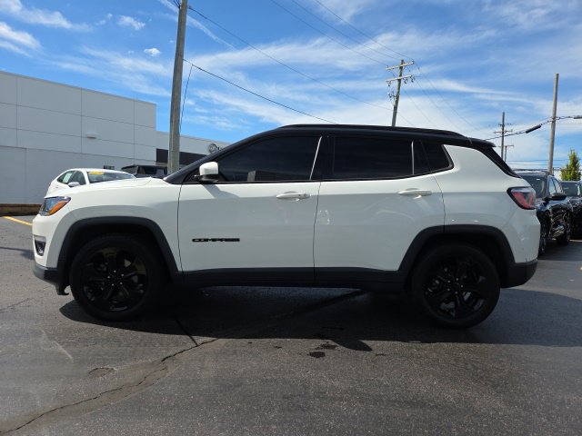 Used 2019 Jeep Compass Latitude FWD image 4