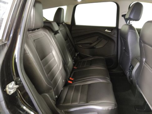 Used 2017 Ford Escape Titanium image 19