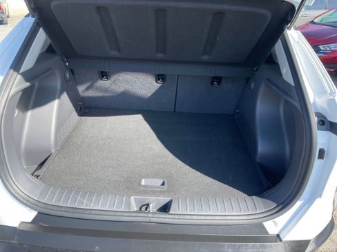 Used 2025 Hyundai Kona SEL image 32