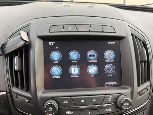 Used 2017 Buick Regal Sport Touring image 13