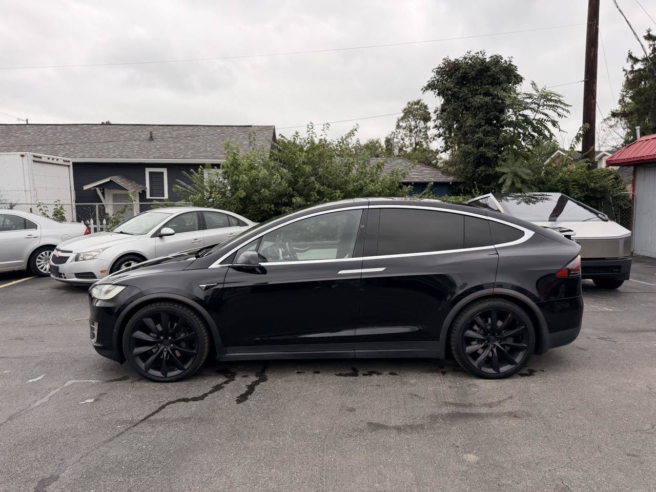 Used 2017 Tesla Model X 75D AWD/4WD image 15
