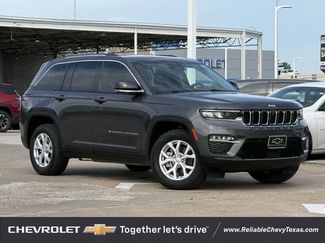 Used 2022 Jeep Grand Cherokee Limited w/ Luxury Tech Group II AWD/4WD video 1