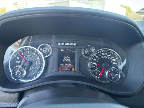 Used 2023 RAM 2500 Big Horn w/ Level 1 Equipment Group image 42