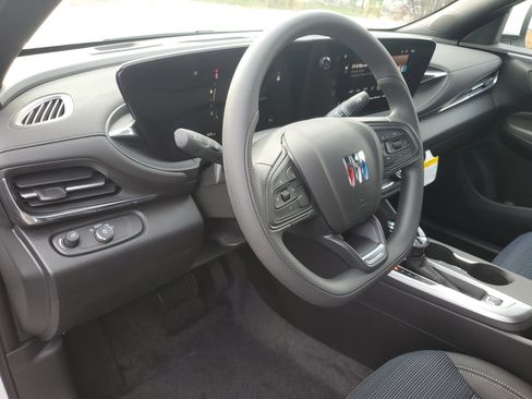 New 2026 Buick Envista Preferred image 14