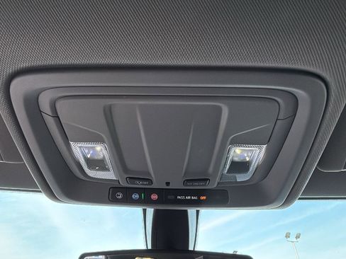 Certified 2019 GMC Sierra 1500 SLE w/ SLE Value Package image 17