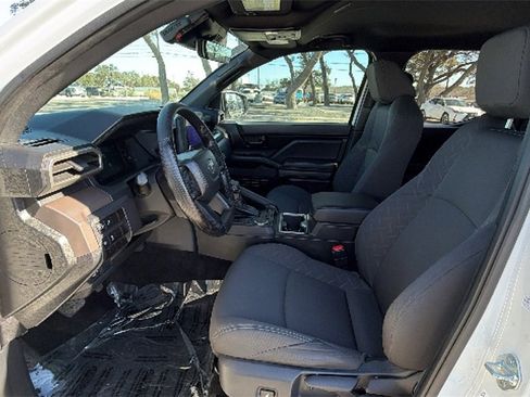 Certified 2024 Toyota Tacoma SR5 image 15