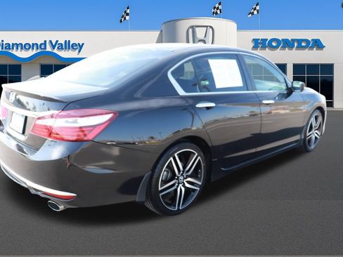 Used 2016 Honda Accord Sport image 7