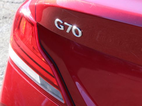 Used 2019 Genesis G70 2.0T Advanced w/ Elite Package image 8