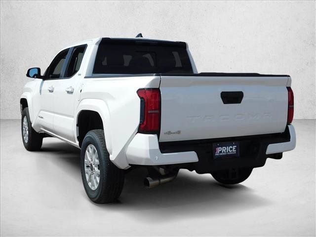 Used 2026 Toyota Tacoma SR5 w/ SR5 Upgrade Package AWD/4WD image 12