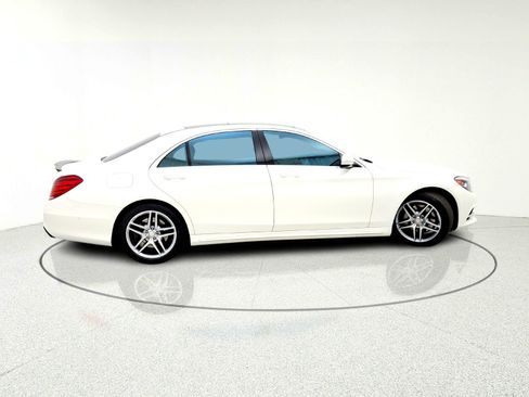 Used 2017 Mercedes-Benz S 550 Sedan image 7