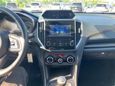 Used 2023 Subaru Crosstrek 2.0i Premium AWD/4WD image 35