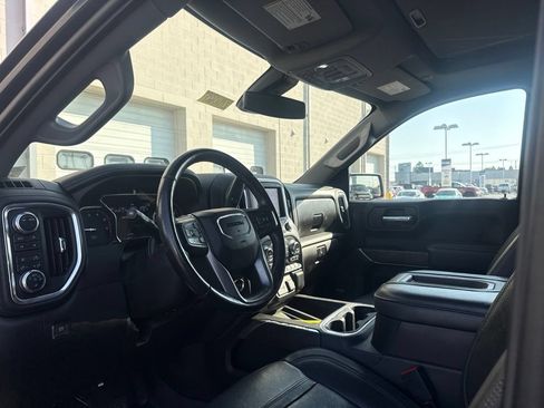 Used 2022 GMC Sierra 1500 Denali w/ Denali Premium Package AWD/4WD image 10