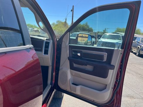 Used 2017 RAM 1500 Big Horn AWD/4WD image 36