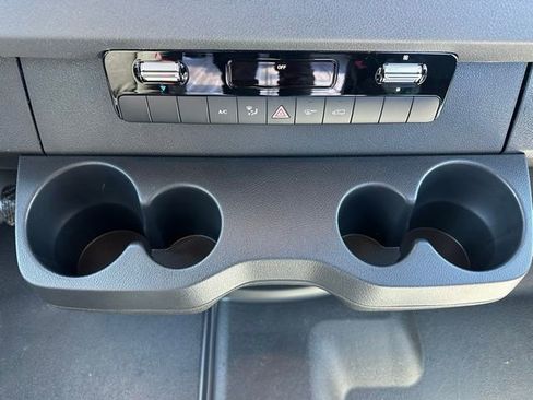 Used 2026 Mercedes-Benz Sprinter 2500 image 24