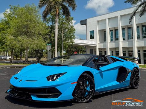 Used 2021 Lamborghini Aventador SVJ AWD/4WD image 11