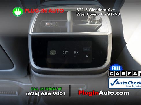 Used 2024 Lucid Air Touring image 18