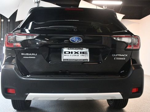 Used 2024 Subaru Outback Touring AWD/4WD image 13