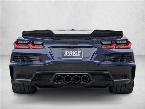 Used 2025 Chevrolet Corvette Z06 w/ Stealth Interior Trim Package image 6