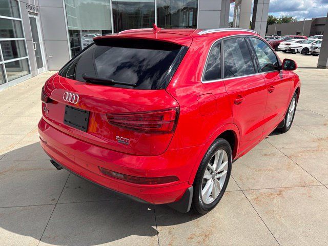 Used 2018 Audi Q3 2.0T Premium Plus w/ Premium Plus Package AWD/4WD image 7