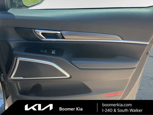 Used 2024 Kia Telluride S w/ S Sunroof Package FWD image 10