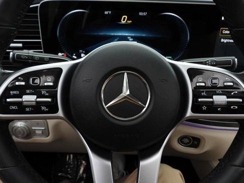 Used 2022 Mercedes-Benz GLS 450 4MATIC image 88