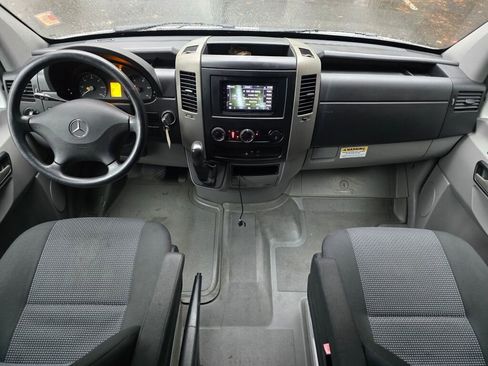 Used 2012 Mercedes-Benz Sprinter 2500 w/ Premium Pkg image 19